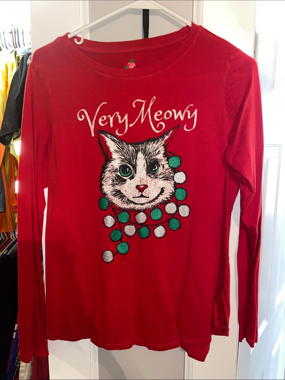 Very Meowy Red Cat Graphic Long-Sleeve Shirt